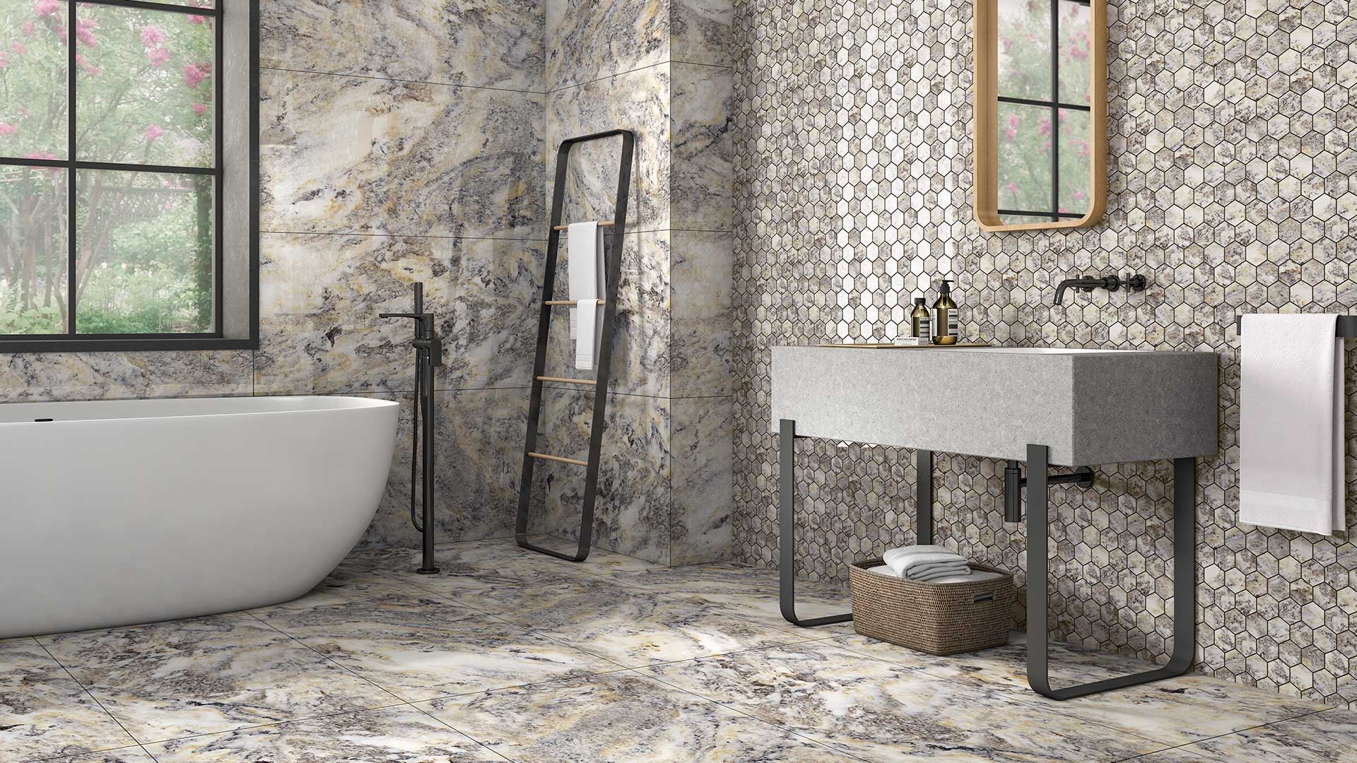 CAMARY MOUNTAIN